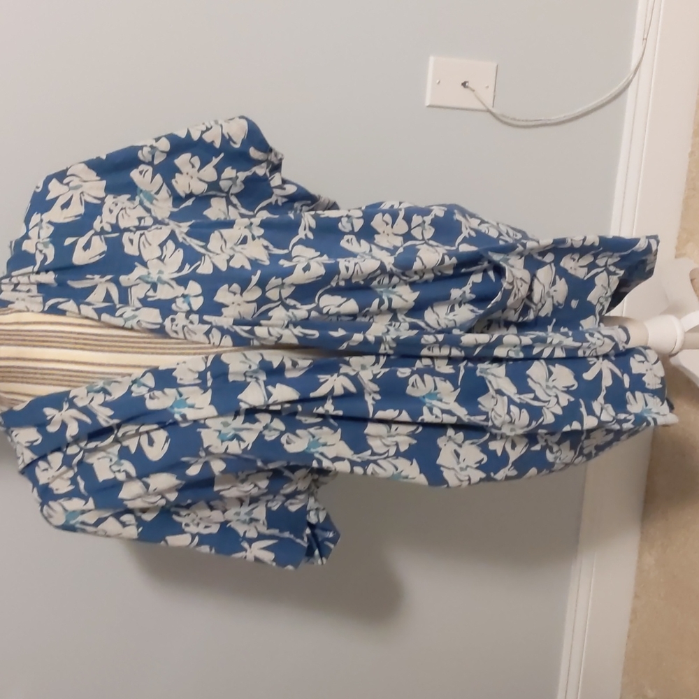 Floral coverup or robe